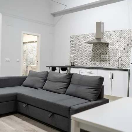 Apartment Casa Lealtad *